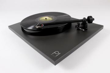 Rega Planar Plus - rP1 med RIAA | Vinylpladen.dk
